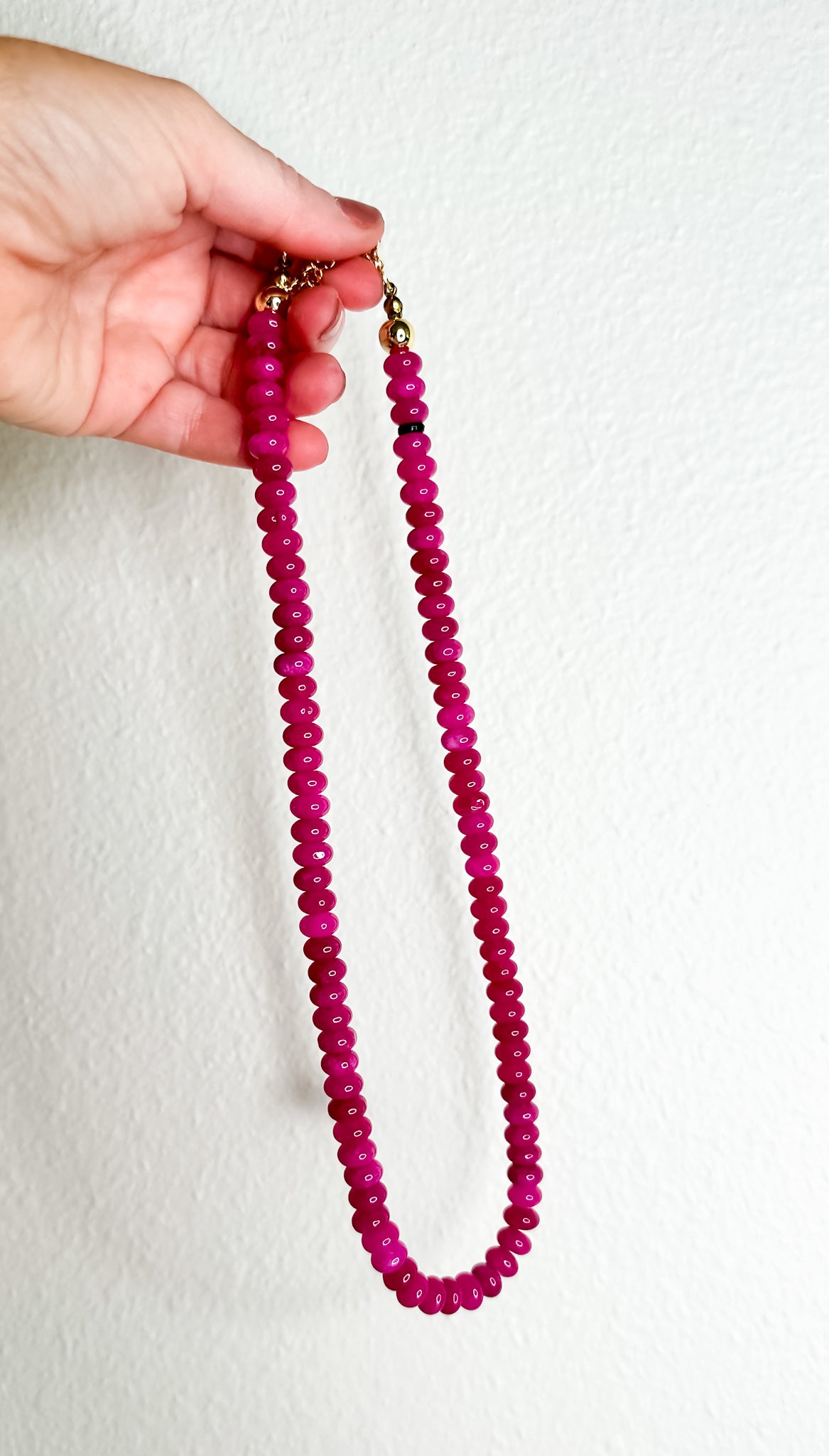 Allie + Bess Magenta Necklace